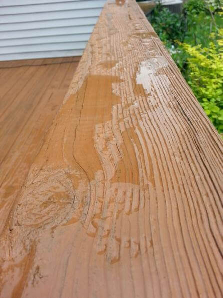 Deck Staining Services in Chicagoland and the Illinois Area